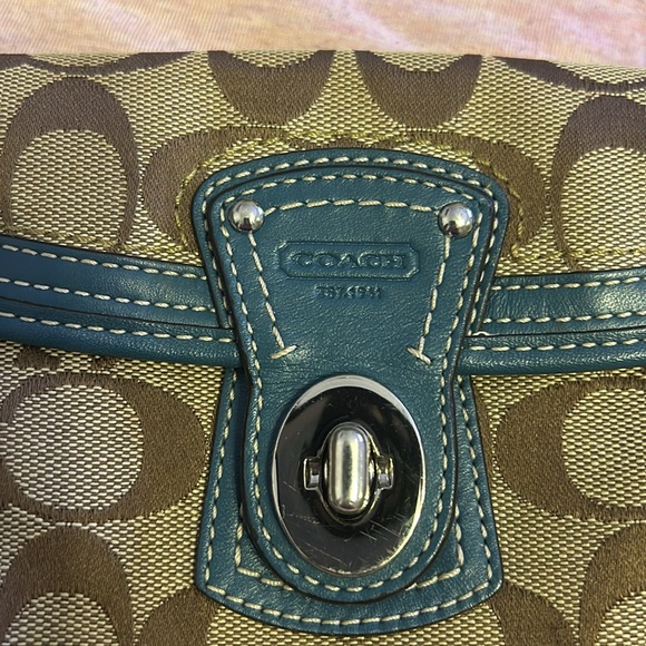 COACH Wristlet - Picture 9 of 10